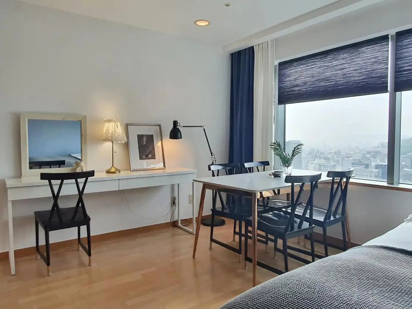Oasis Hongdae City View Seoel